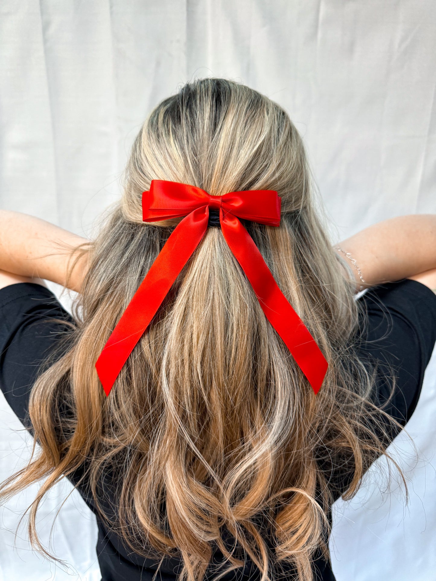 Satin Bow Hair Clip - Red-Hair Claws & Clips-Swan Madchen-Accessories,Created - 01/15/24,FD JAN 24-The Twisted Chandelier