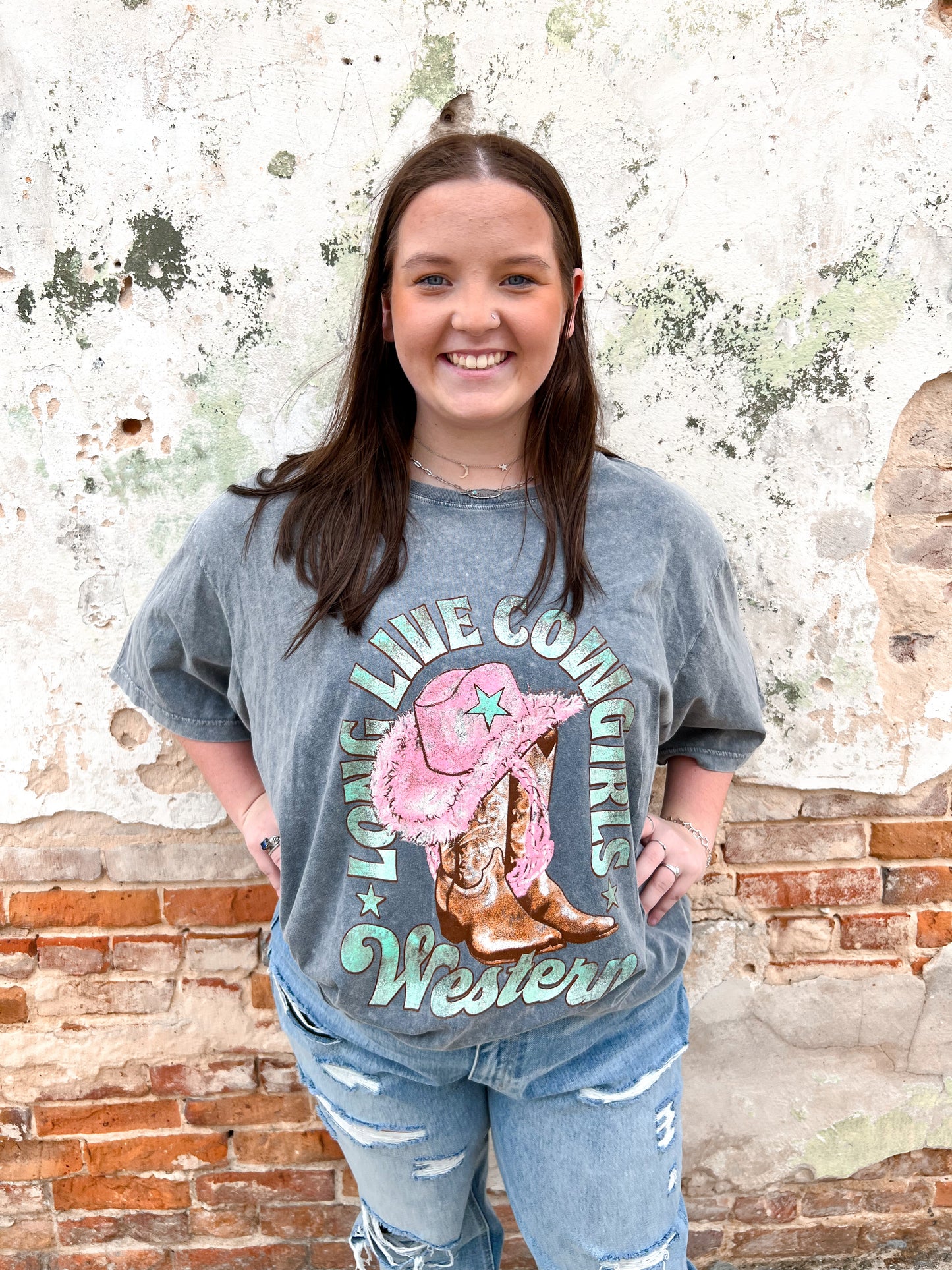 Long Live Cowgirls Rocker Tee - Plus-Rocker Tee-Zutter-FAVES, K7777X-2009, SH13535-The Twisted Chandelier