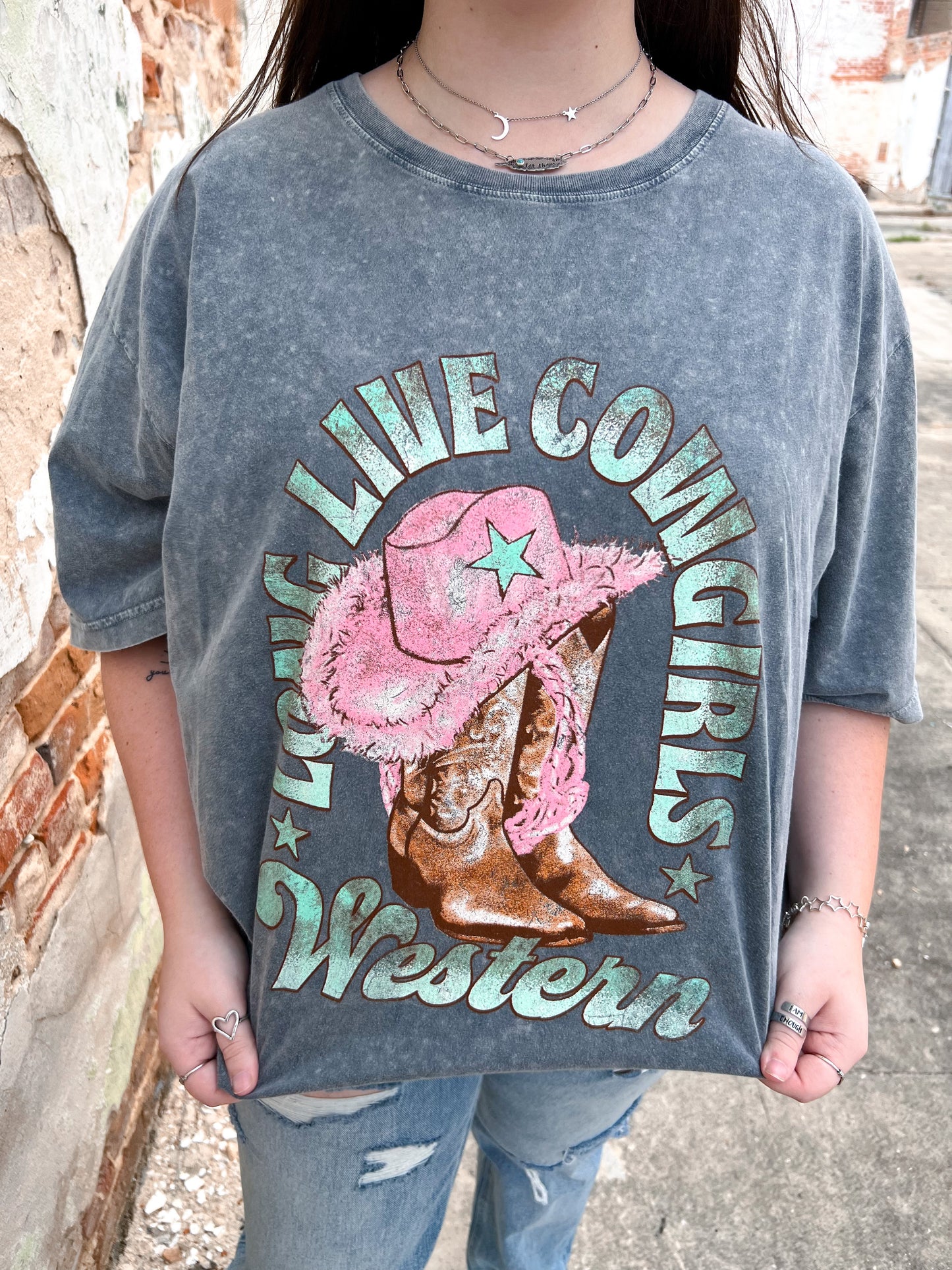 Long Live Cowgirls Rocker Tee - Plus-Rocker Tee-Zutter-FAVES, K7777X-2009, SH13535-The Twisted Chandelier