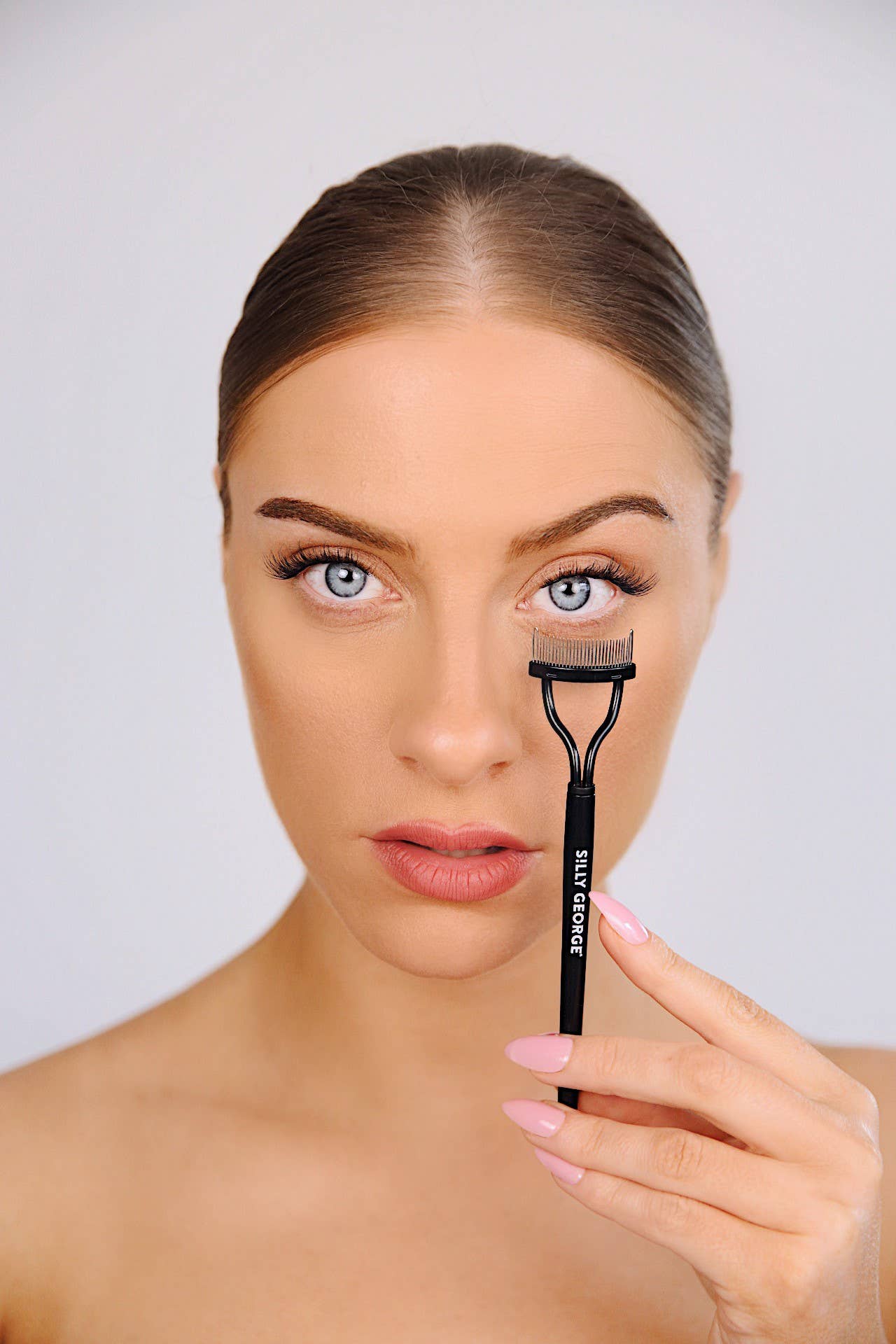 Lash Comb-Silly George-The Twisted Chandelier