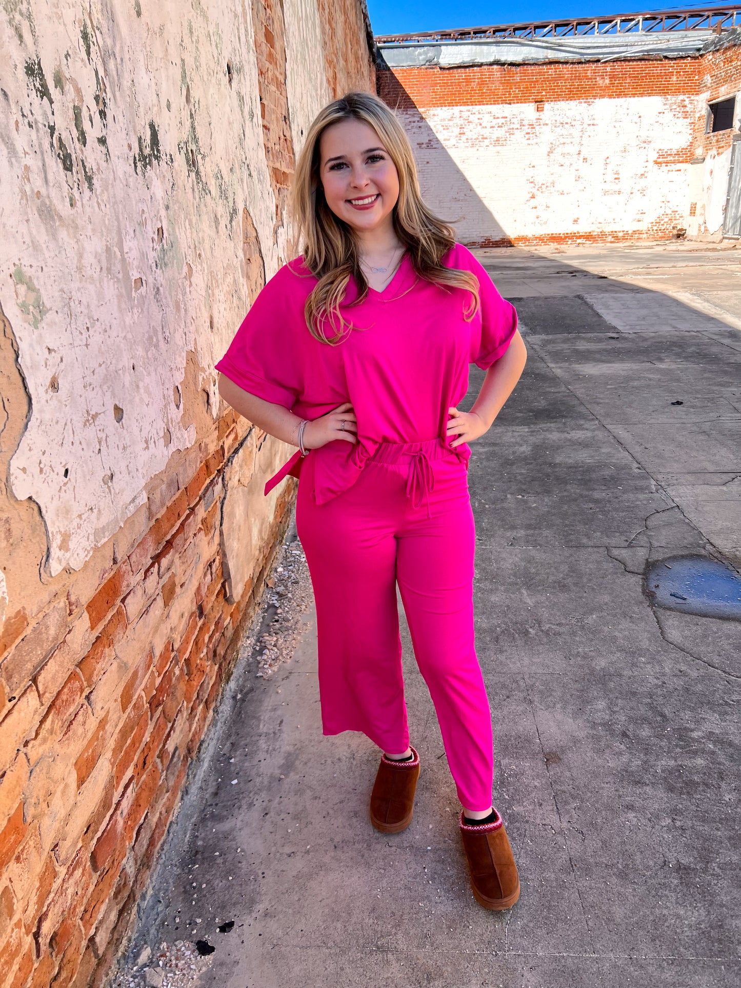 Lexi Lounge Pants Fuchsia-Active Wear-better be-05/30/24,1st md,bottoms,FD JAN 24-The Twisted Chandelier