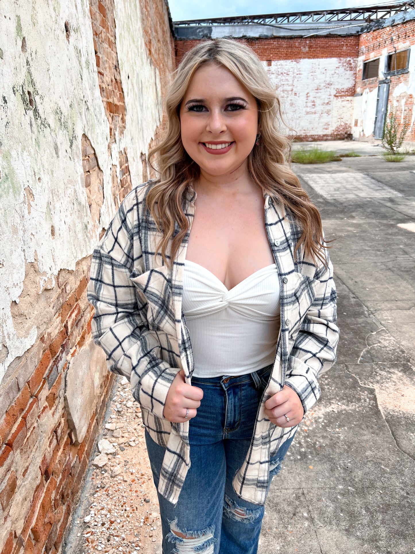 Madison Ivory Long Sleeve Shacket-Jacket-She & Sky-Bin b2,CR 08/21/24,Fd 10/08/24,not on the floor only in totes-The Twisted Chandelier