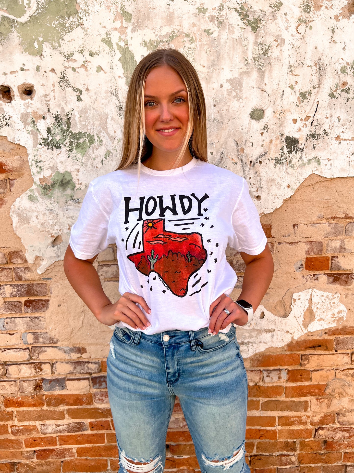 Howdy Texas Hand Drawn - White-Top-the lattimore claim-11/28/23 md, 1st md, 8/22/23-The Twisted Chandelier