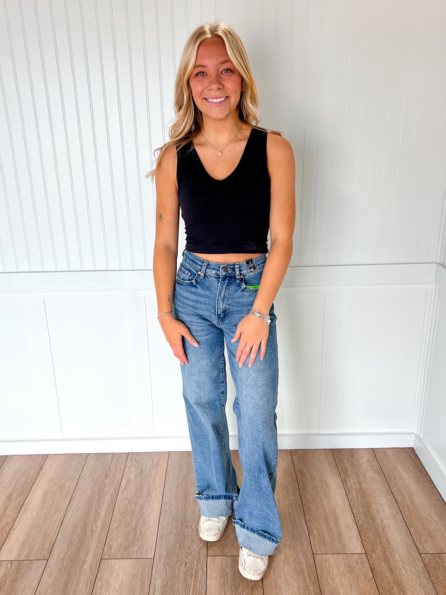 Jordan Seamless Sleeveless UV Neck Reversible Tank Top - Black-By Together-Bin B5,FD 08/26/25,Tops Collection-The Twisted Chandelier