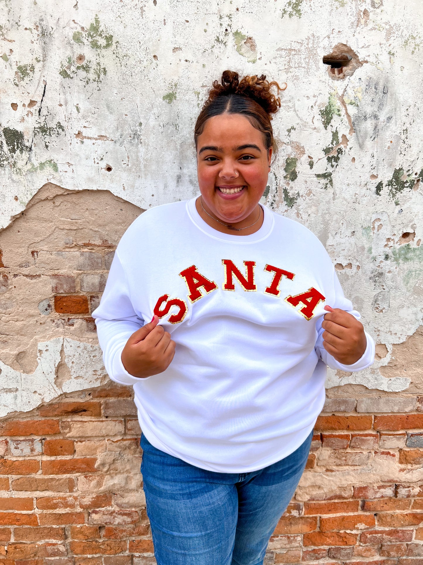 Santa Chenille Sweatshirt in White-Shirts & Tops-Tees2urdoor-BIN C1, Christmas, RRRCT, white-The Twisted Chandelier