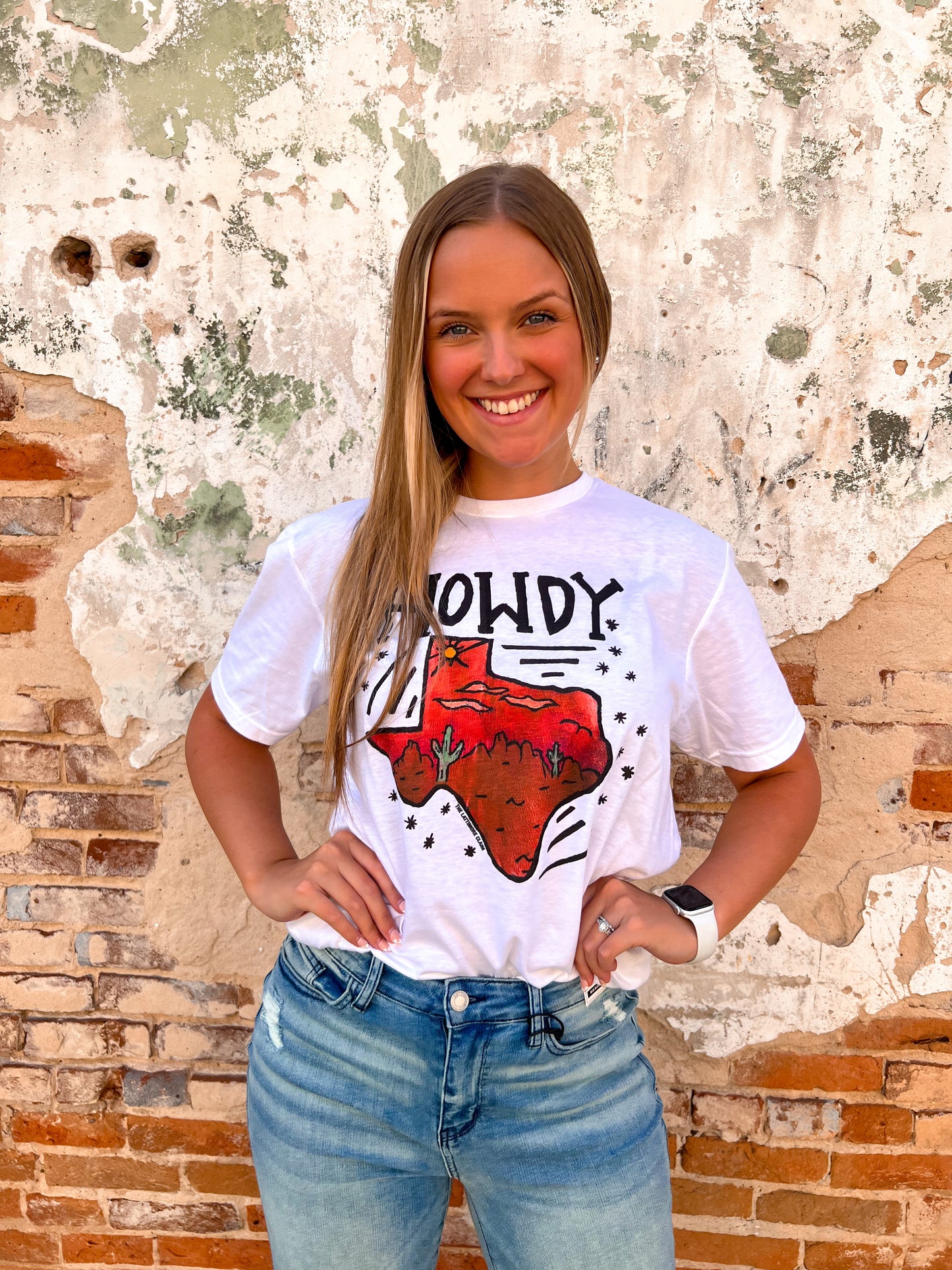 Howdy Texas Hand Drawn - White-Top-the lattimore claim-11/28/23 md, 1st md, 8/22/23-The Twisted Chandelier