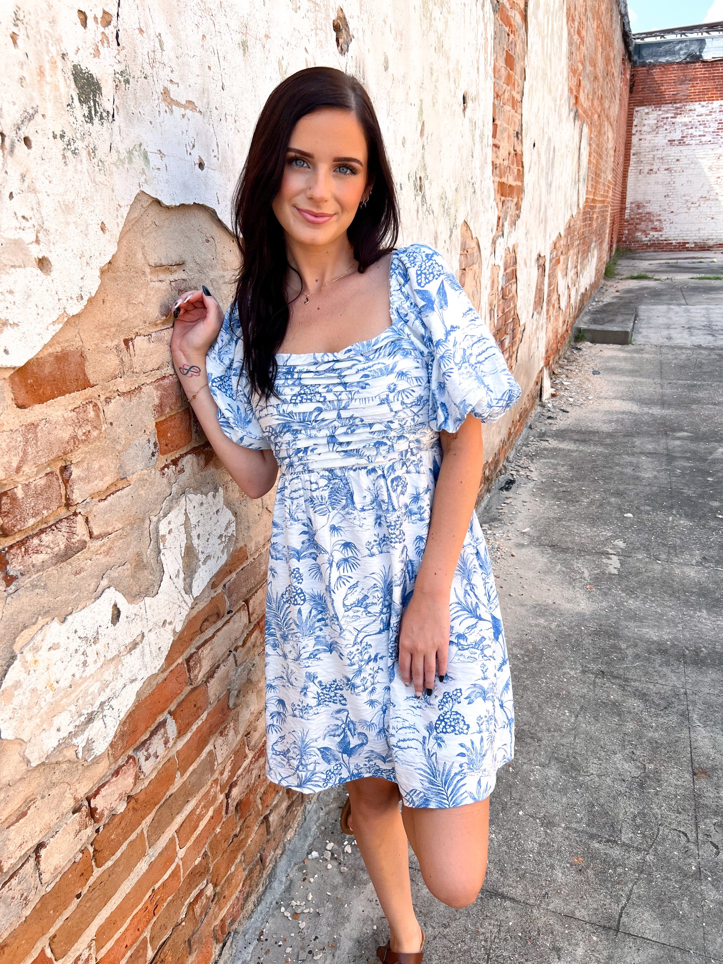 Faye Printed Puff Sleeve Mini Dress-VERY J-07/24/25,08/13/25,1st md,Bin b2,DJR,FD 06/17/25,OGP 42,OGP 59.99-The Twisted Chandelier