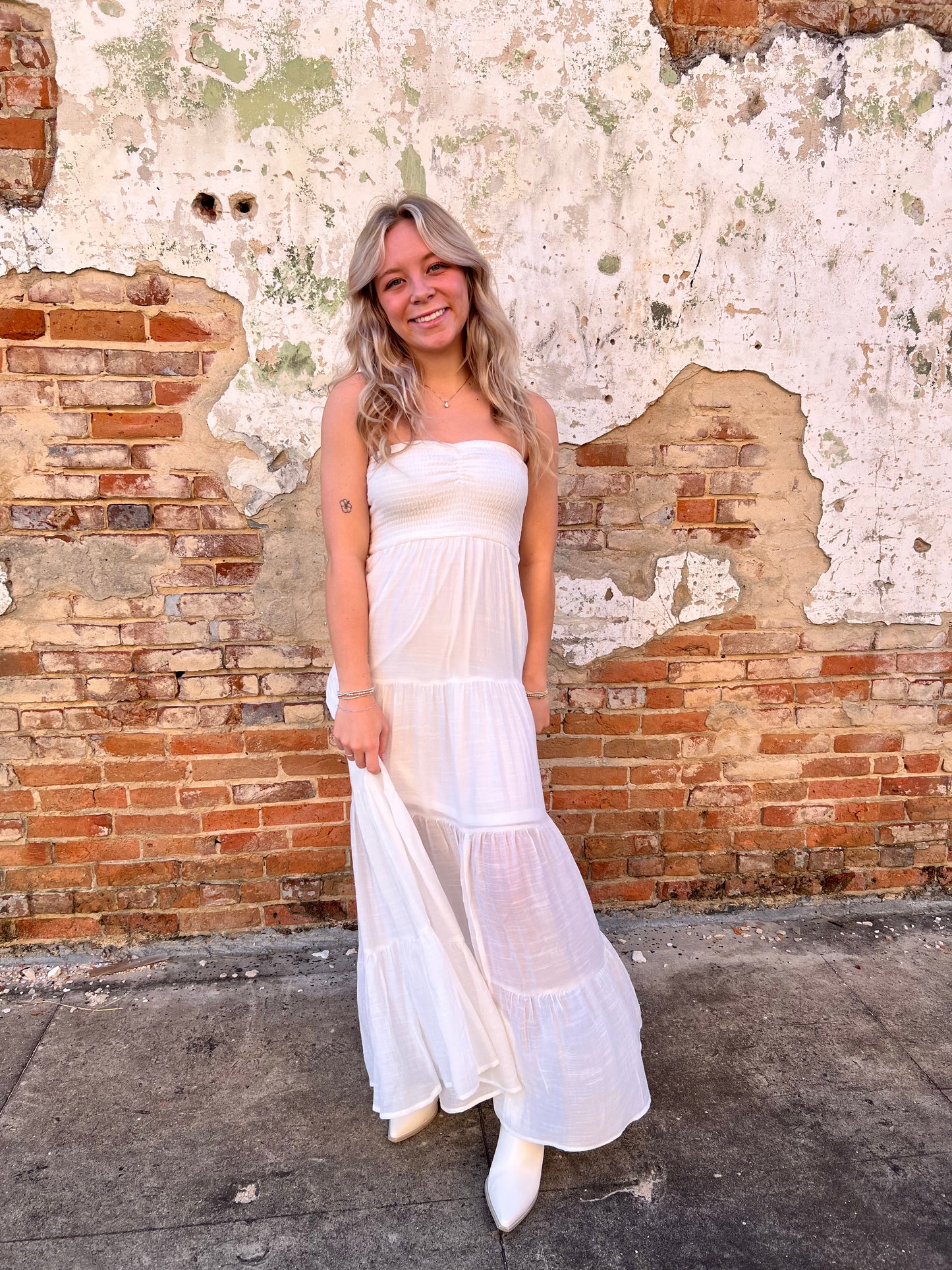 Bianca Strapless Ruched Bust Tiered Maxi Dress-Apparel & Accessories-HYFVE-Bin d2,FD 04/15/25,HF25E043-The Twisted Chandelier