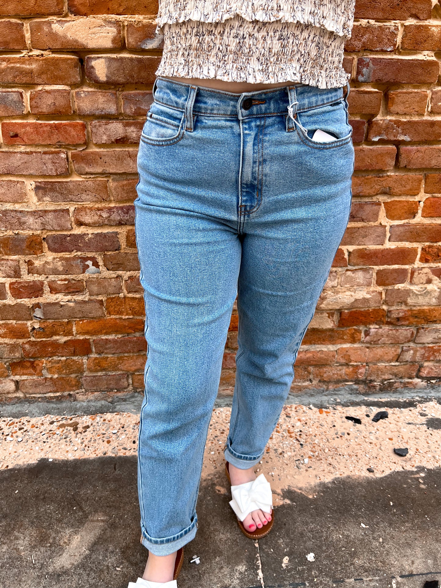 Ashlynn High Rise Mom Jeans-Jeans-Cello-Bin D1, wv790009m-The Twisted Chandelier