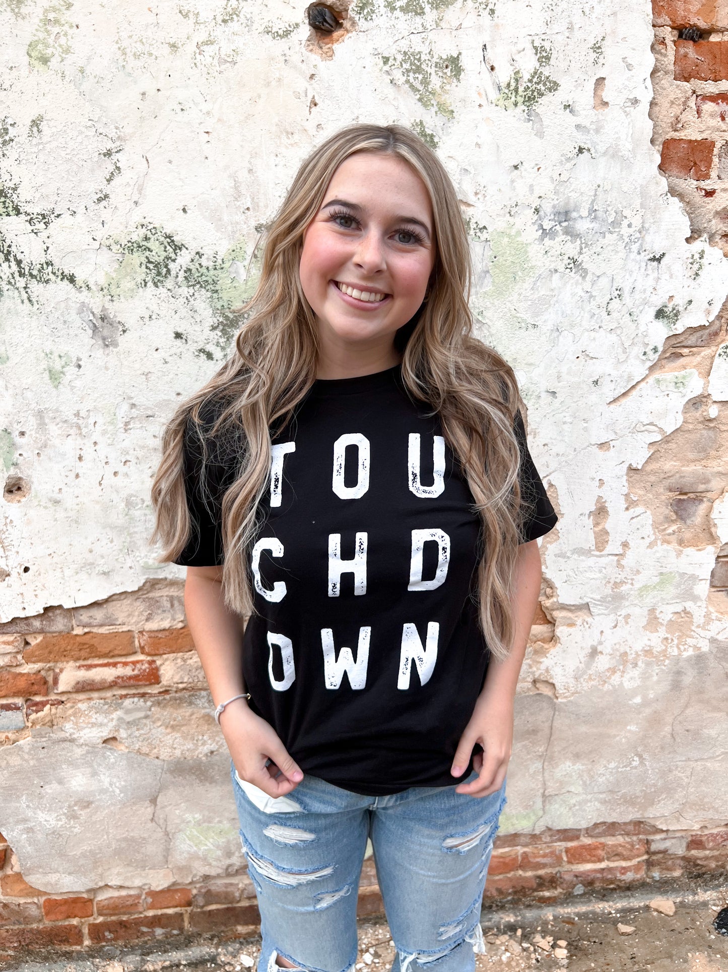 Touchdown Graphic Tee-Graphic T-Shirt-The Twisted Chandelier-$25 & Under Sale,8/8/23,Bin c1,Max Retail,Tops Collection-The Twisted Chandelier