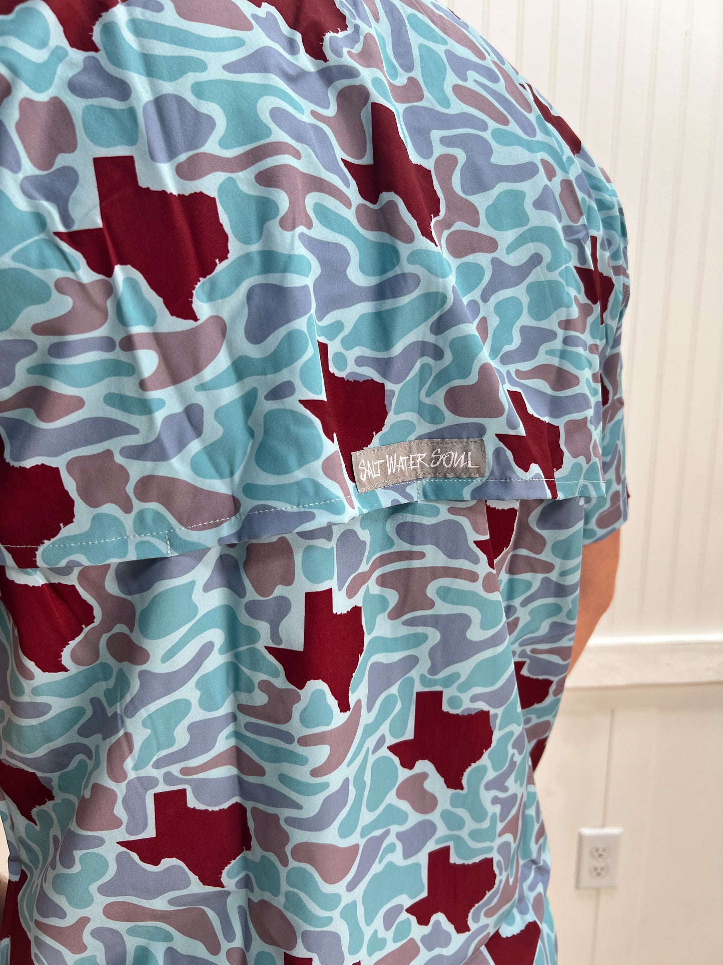 Men's Texas Maroon Camo Fishing Shirt-SALT WATER SOUL-FD 02/18/26,Men's-The Twisted Chandelier
