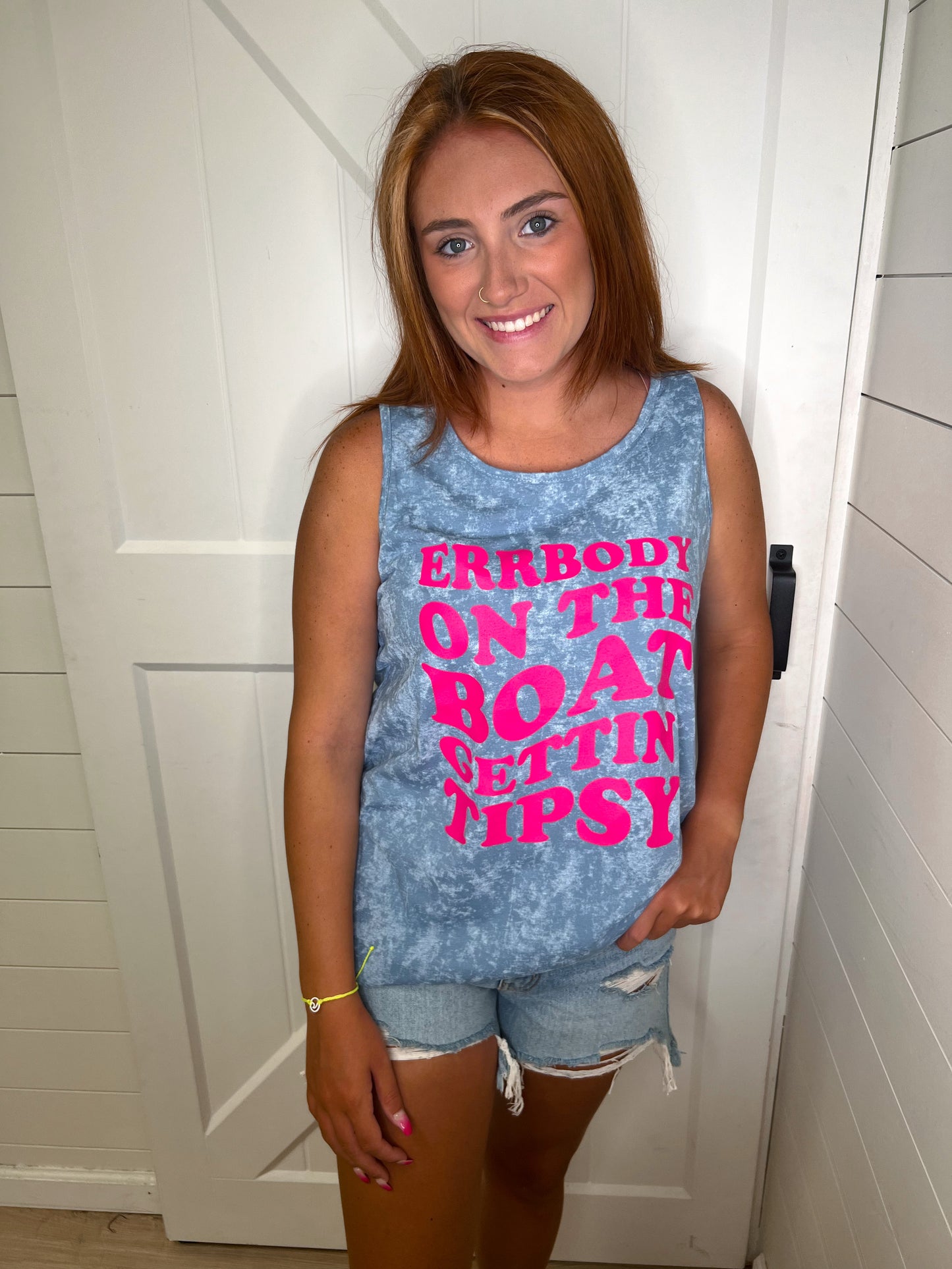 Errbody on the Boat Gettin' Tipsy Tank-Shirt-Southern Grace Wholesale-09/06/23, 1st md, 2nd md, 6/13/23, md 7/30, T2-The Twisted Chandelier