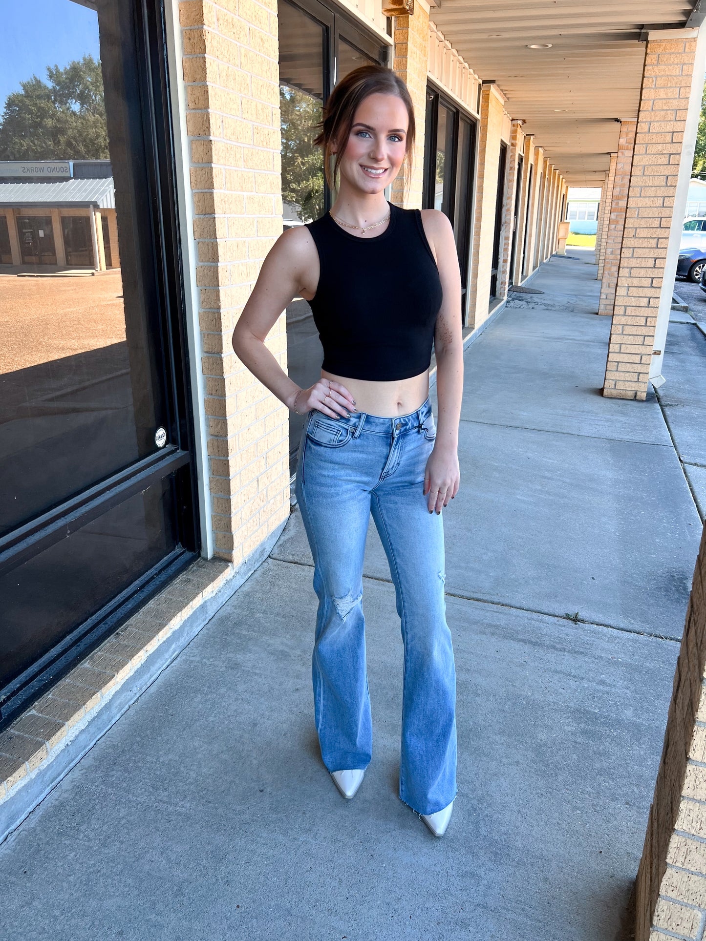 Hayley Round Neck Sleeveless Crop Top-Apparel & Accessories-le lis-09/03/24,1st md,MT5576,OGP 26.99,Tops Collection-The Twisted Chandelier