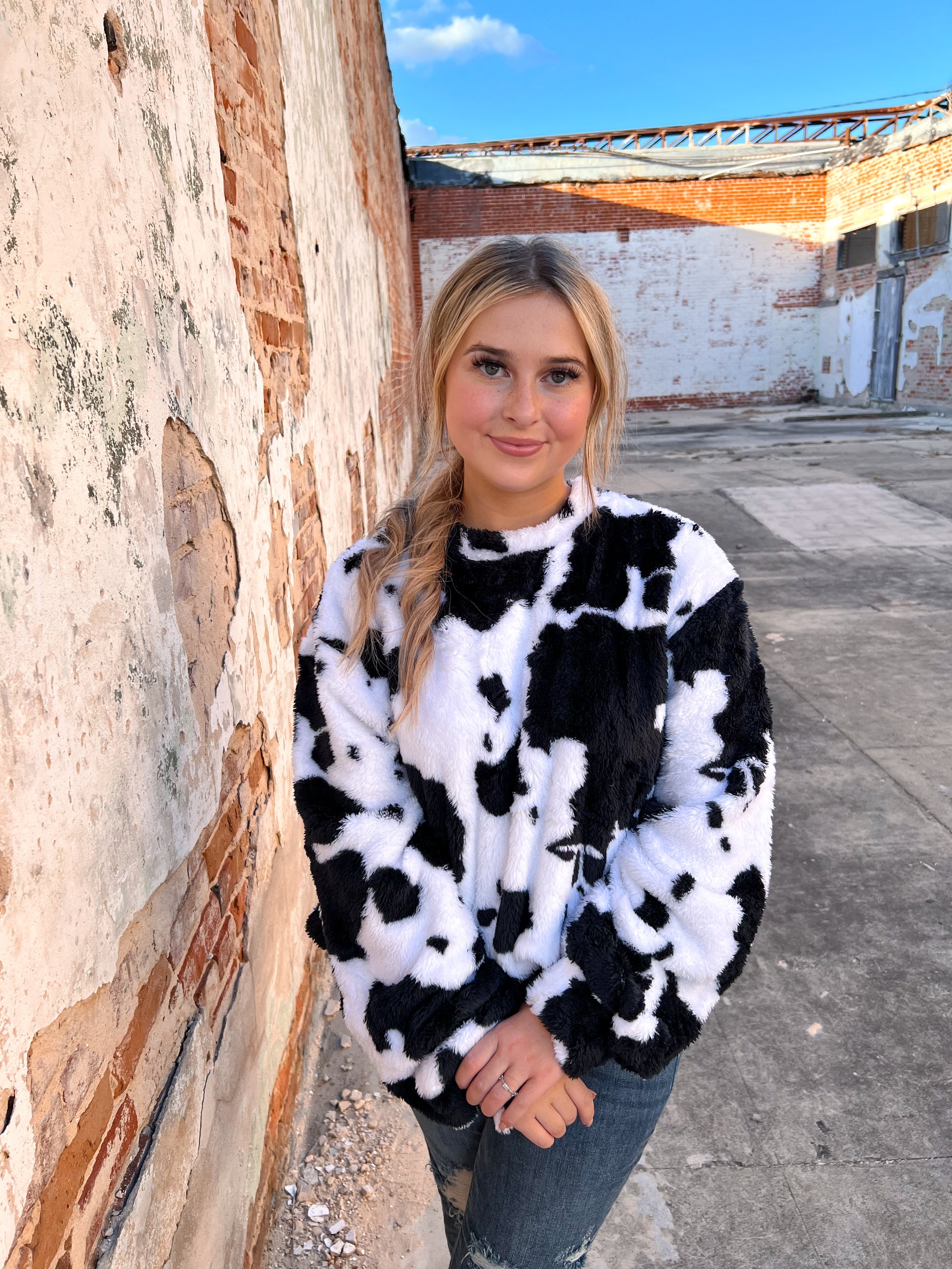 Margot Over the Moon Sherpa Pullover-Pullovers-Southern Grace Wholesale--The Twisted Chandelier
