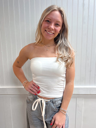 Catherine Cotton Tube Top w/ Built in Bra - Ivory-Tube Top-Zenana-BIN D4,Confirmed 06/01/26,FD 03/13/26,GT-3014,Tops Collection-The Twisted Chandelier