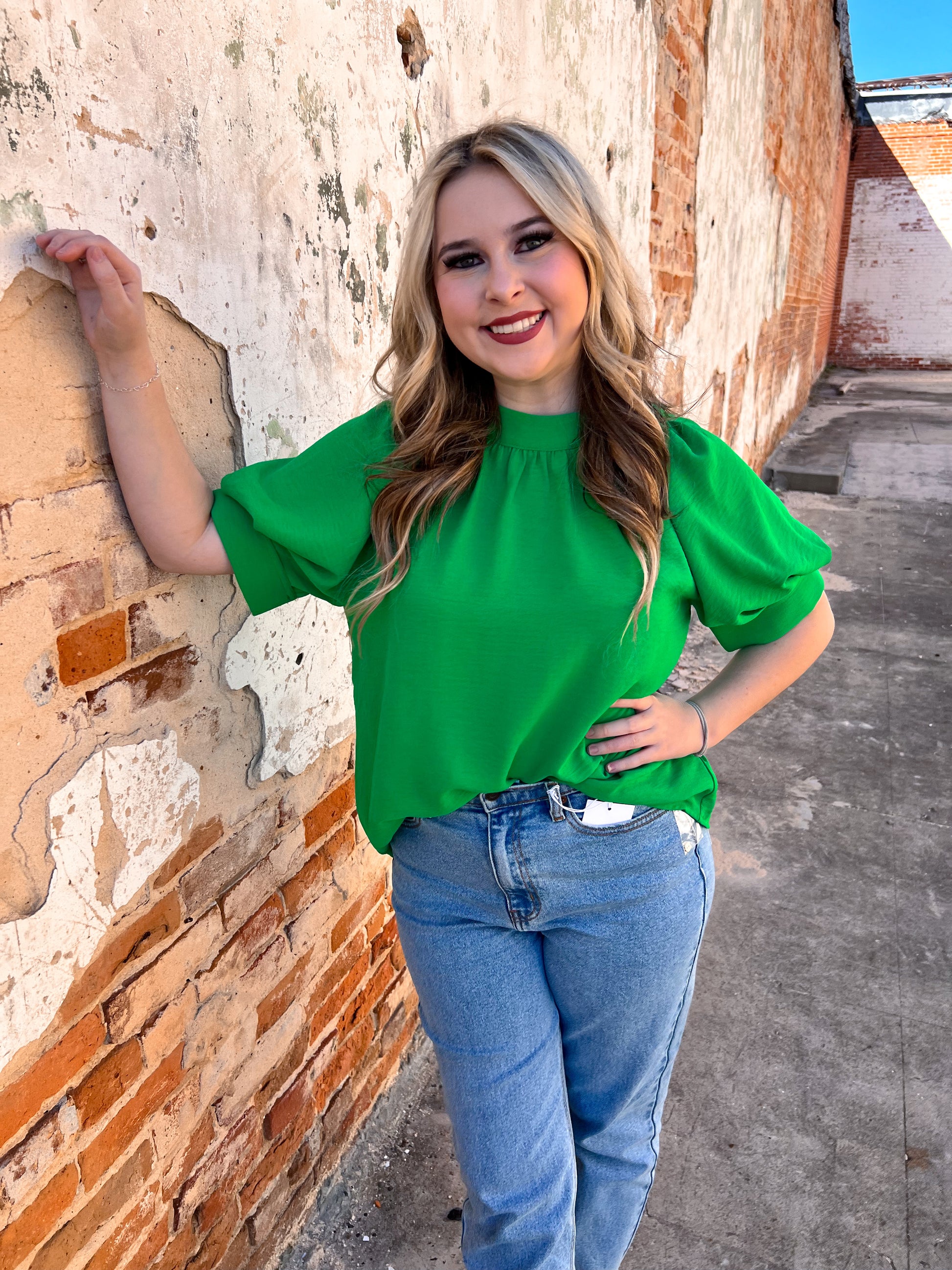 Ellis Solid Top With Puff Sleeves - Kelly Green-Apparel & Accessories-jodifl-h10916-The Twisted Chandelier