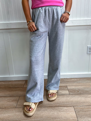 Jesse Fleece Pants with Pockets - Heather Grey-Pants-ZENANA-bottoms,Fall Favorites,NewArrival-The Twisted Chandelier