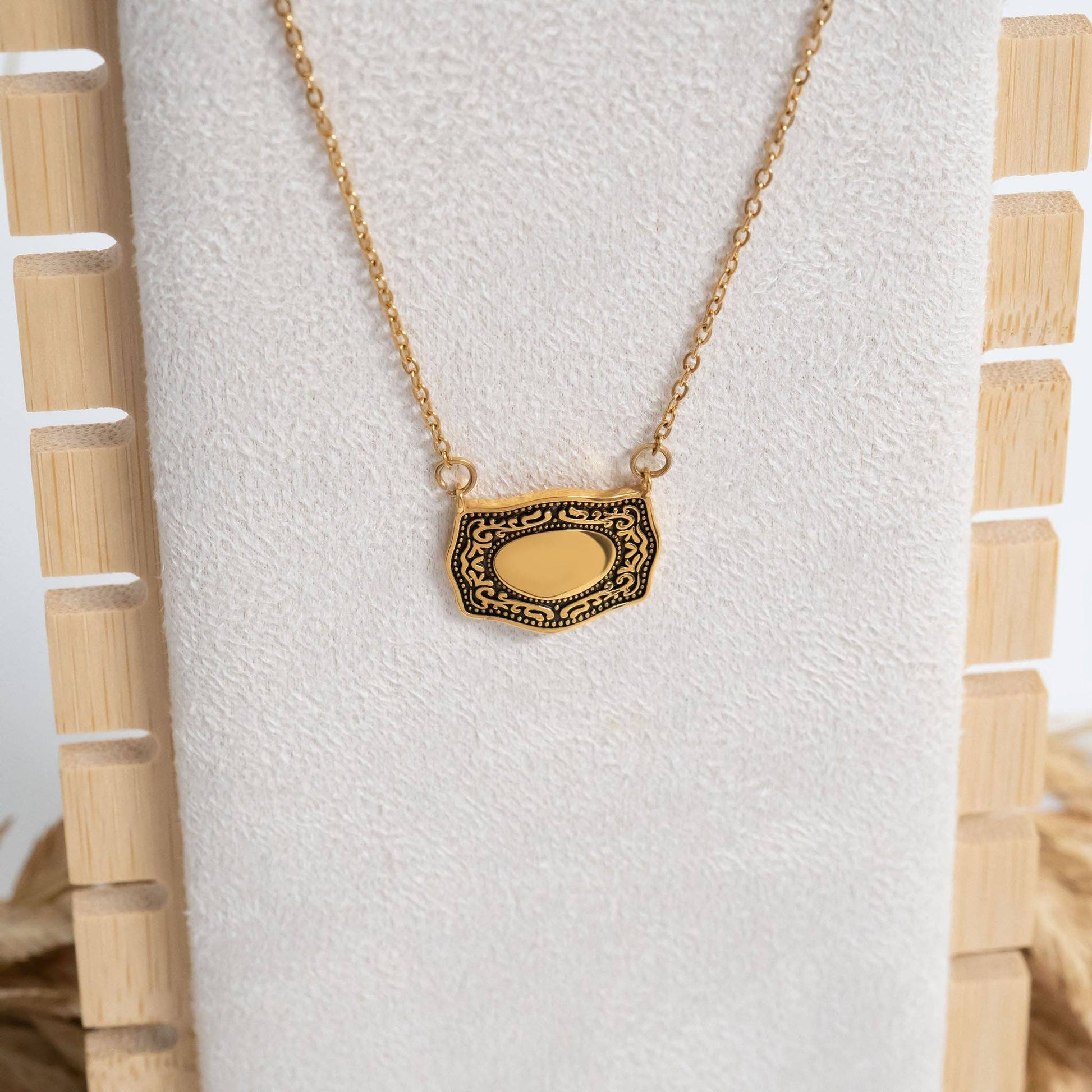 18K Gold PVD Stainless Steel Engravable Belt Buckle Charm-WJW-The Twisted Chandelier