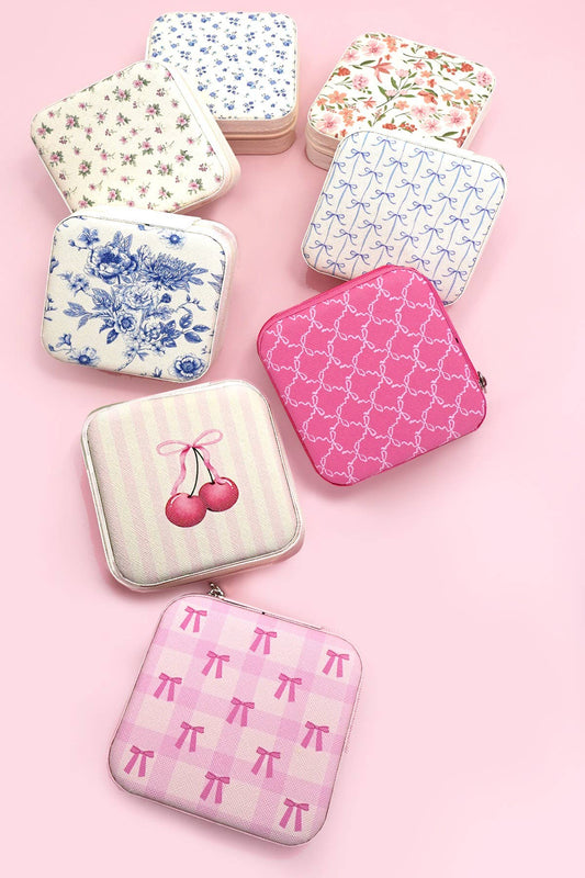 Designed Jewelry Organizer Travel Box Case-JOSSLYN by wall to wall-The Twisted Chandelier