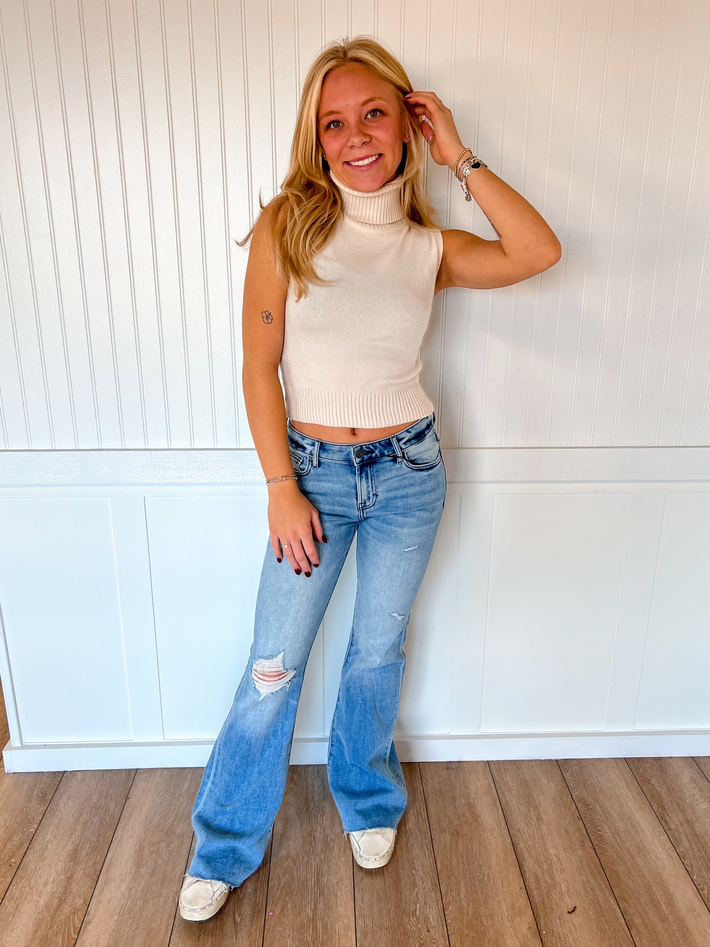 Mikayla Sleeveless Turtle Neck Sweater Top-Active Basic | Active USA-The Twisted Chandelier