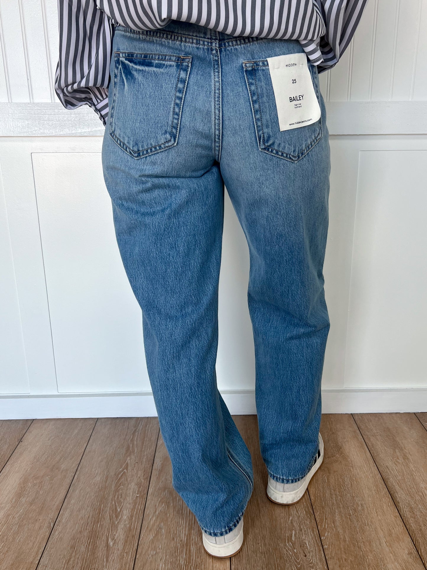Bailey Medium Wash Classic Relaxed Boyfriend Jeans-Hidden Jeans-08/28/25,bottoms,CR 10/21/24,FD 10/22/24,OGP 74.95-The Twisted Chandelier