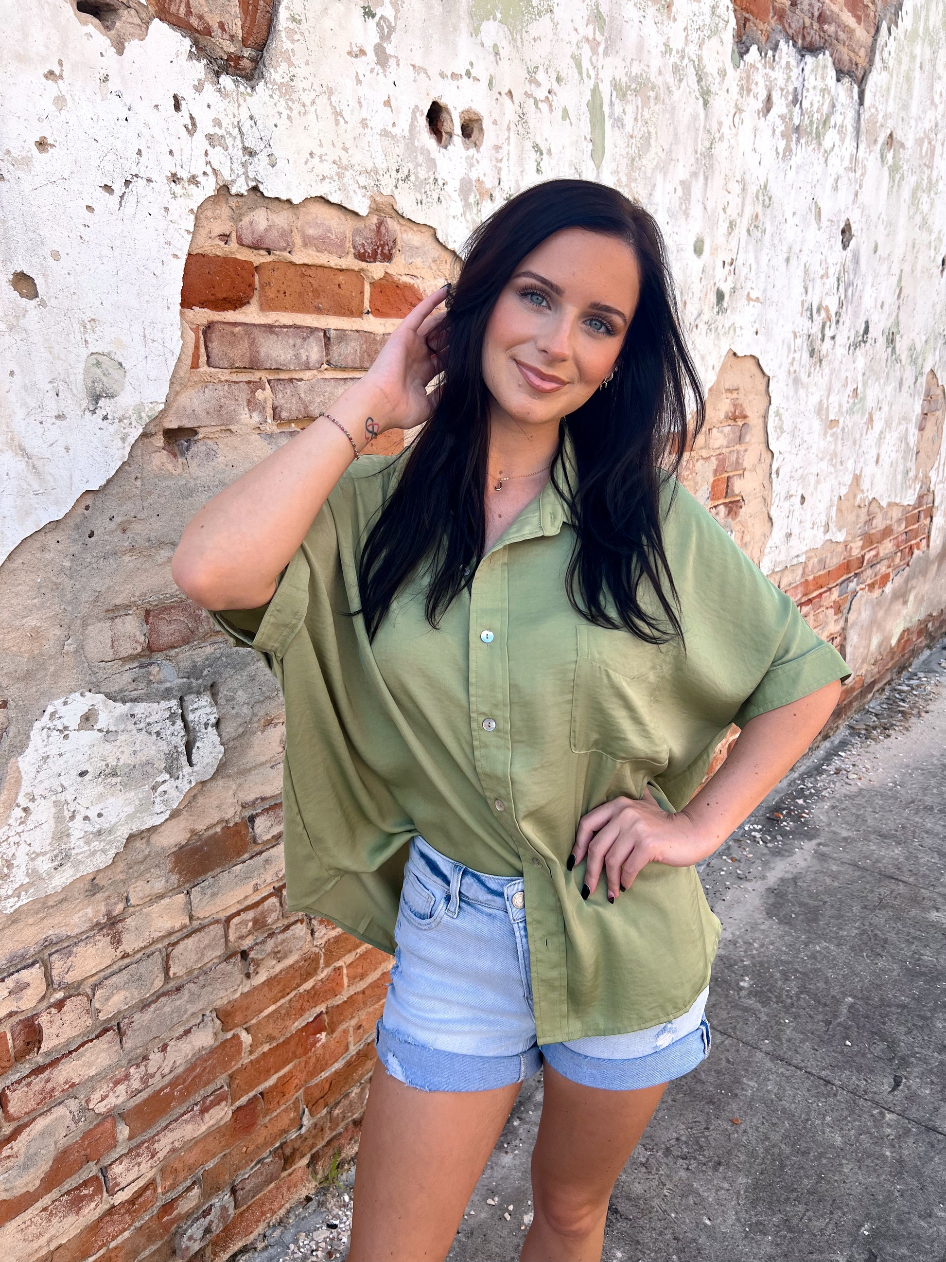 Evalina Solid Short Sleeve Button Down Top-Apparel & Accessories-ee:some-BIN D3,FD 06/18/24,TK11019,Tops Collection-The Twisted Chandelier