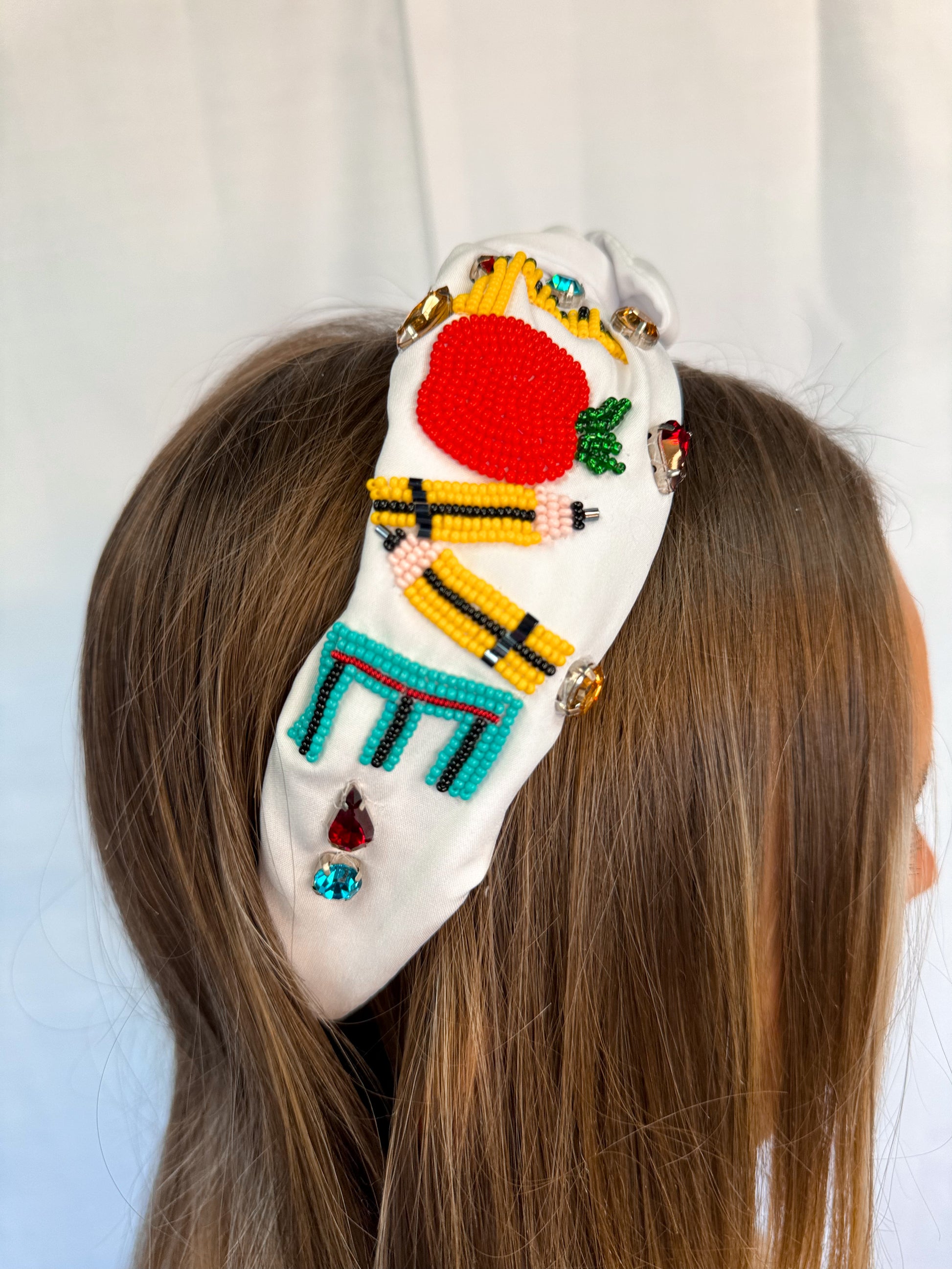 Love Knot Teacher Headband - White-Headband-Kenze Pannee-00359359-The Twisted Chandelier