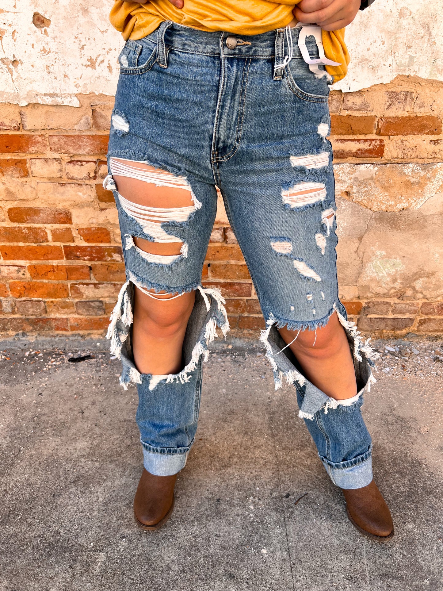 Mable Distressed High Rise Jeans-High Rise Jeans-Nature Denim-1st md, 2nd md, 8/09/23 md, BIN C5, NT4015MST-The Twisted Chandelier