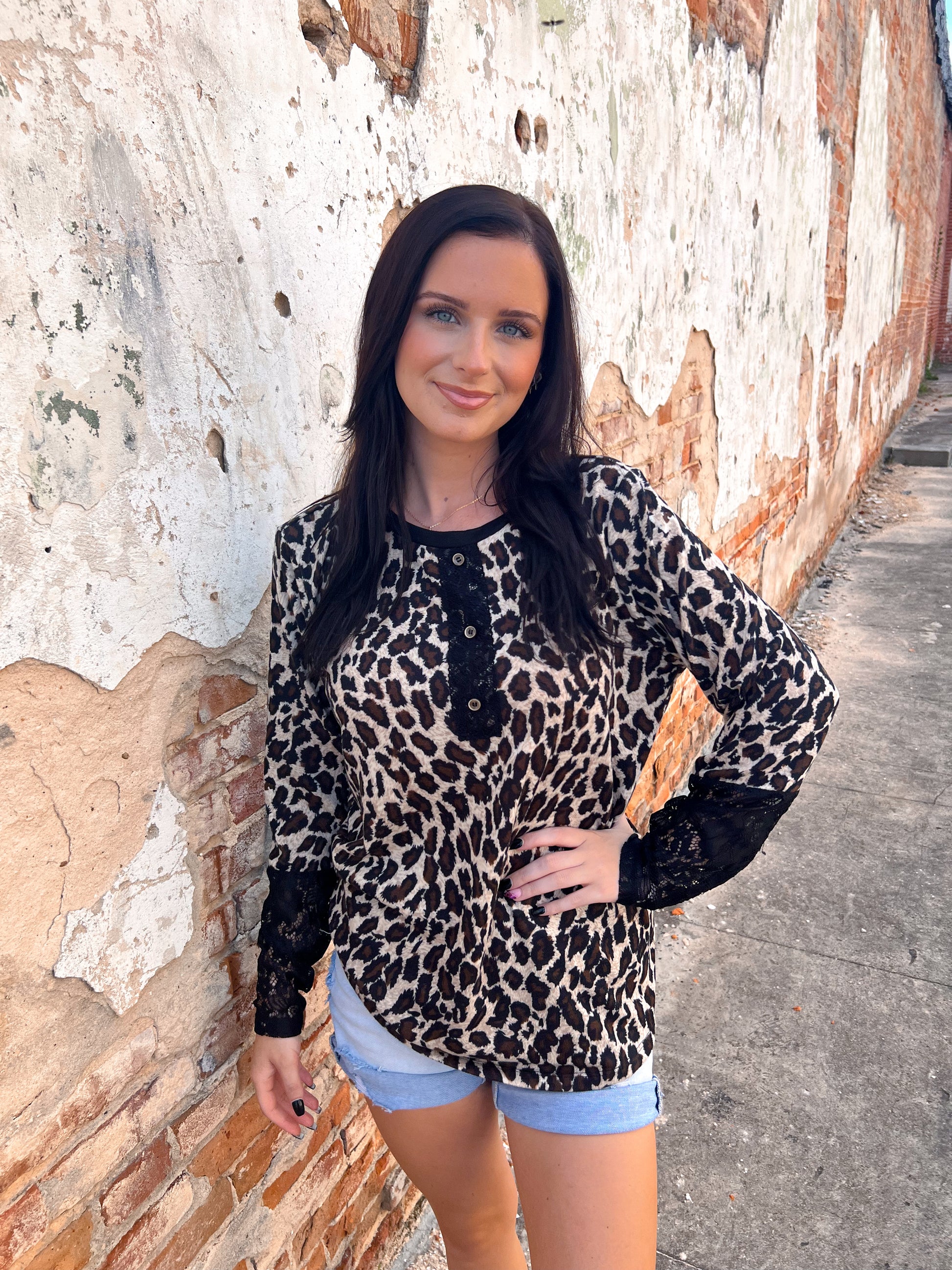 Ivy Leopard Print Long Sleeve Top-Top-Your Fashion Wholesale-05/15/24,1st md,Bin a6,FD OCT312022,LEOPARD,Max Retail,Tops Collection,winter-The Twisted Chandelier