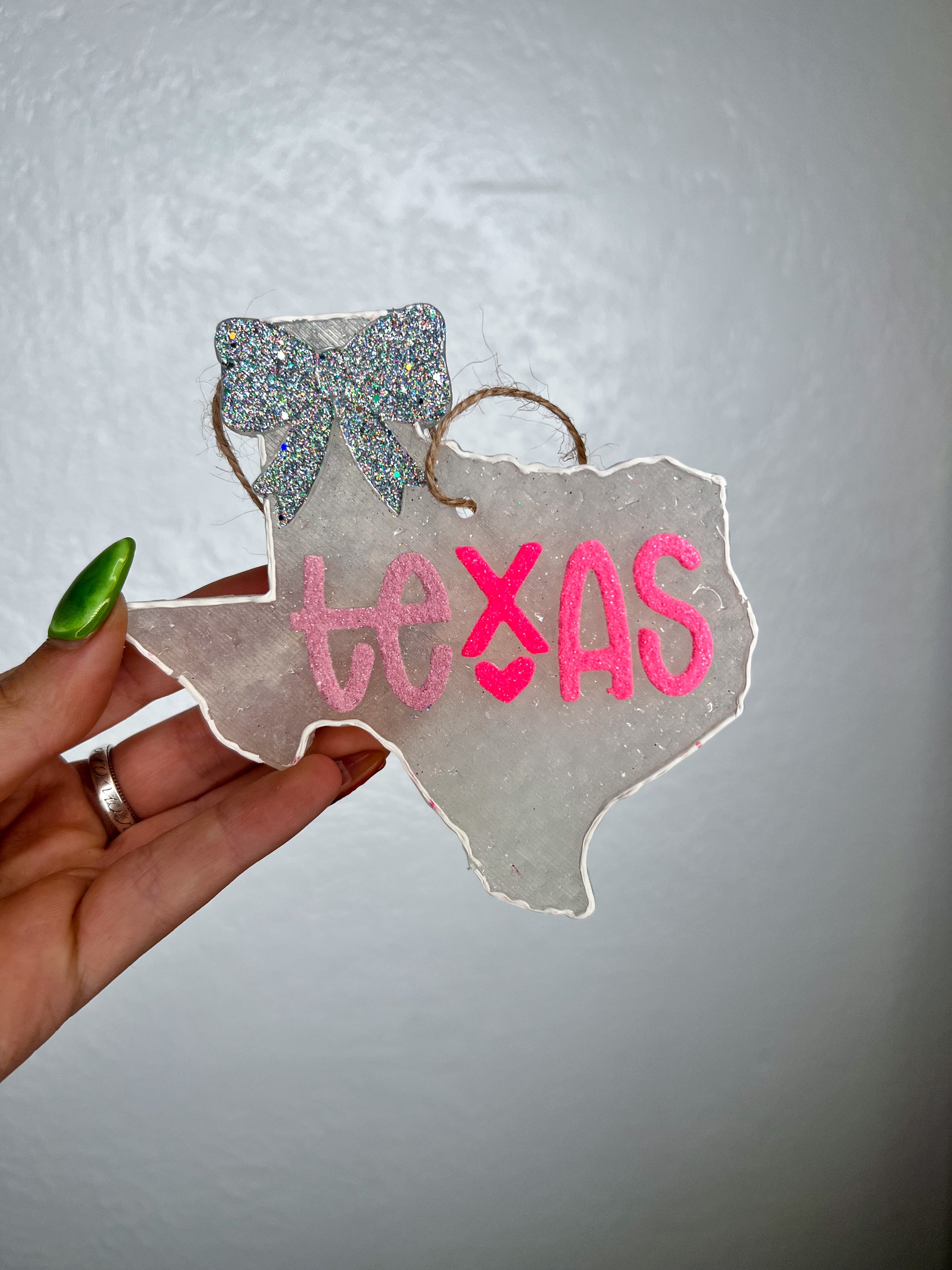 Texas with Bow Car Freshie-Southern Creek Wholesale-Mahogany teakwood-White-The Twisted Chandelier