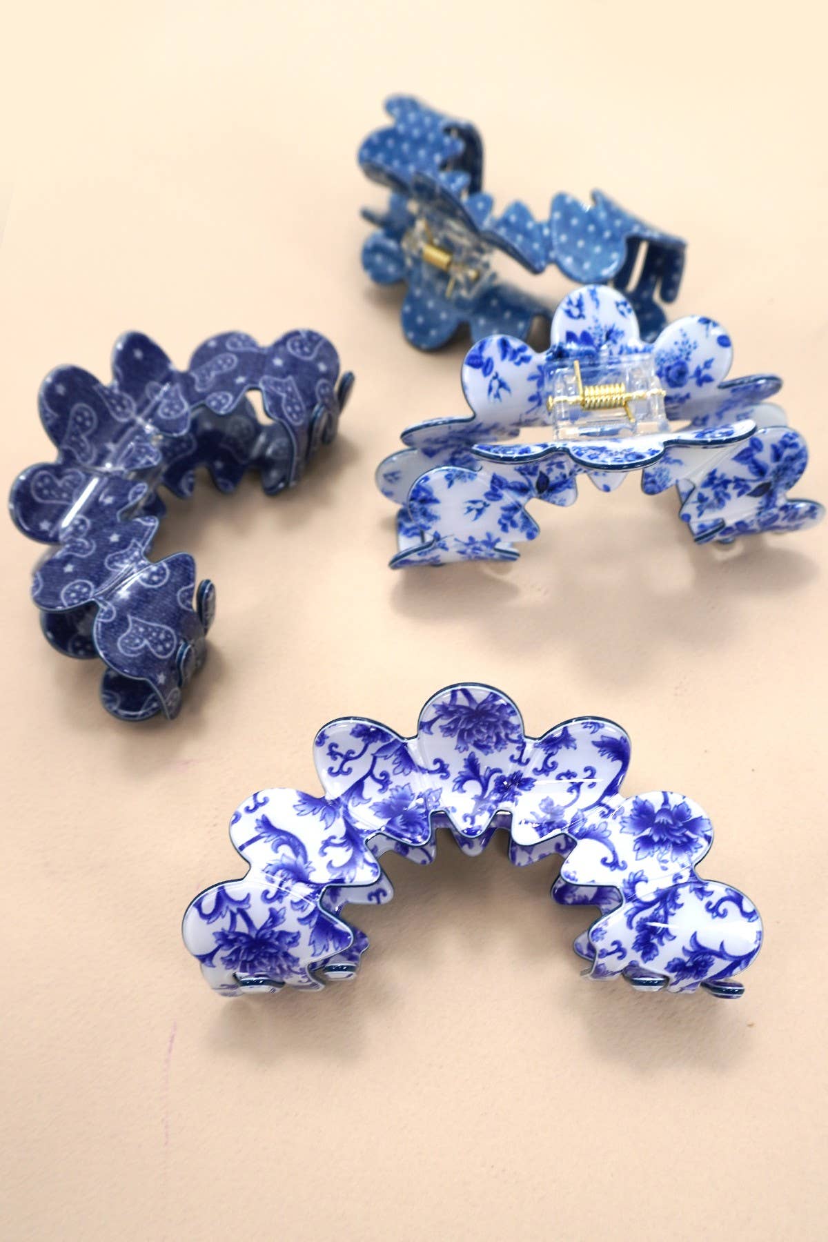 Vintage Porcelain Style Half Moon Hair Claw Clips-JOSSLYN by wall to wall-40H900-The Twisted Chandelier