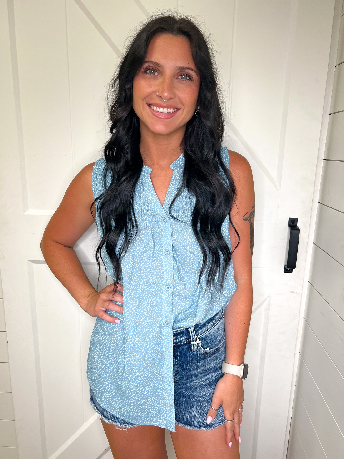 Jillian Ruffled Floral Top-BLOUSE TOP-Heyson-6/20/23, G9856-The Twisted Chandelier