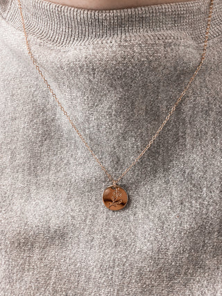 Birth Flower Round Pendant Necklace-Necklaces-Bonita-FEB2022-February-The Twisted Chandelier
